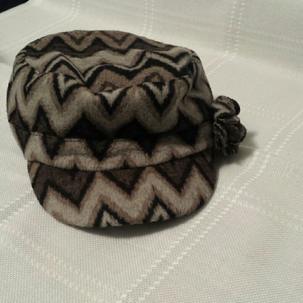 Chic Military Cap OS